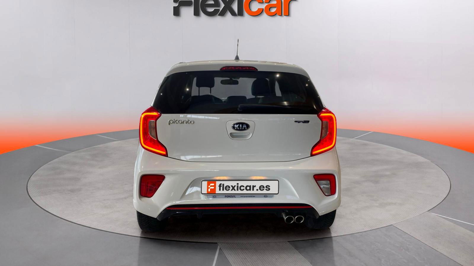 https://cdn-flexicar.caraffinity.it/public_appraisal_images_pro/images/stock/159868/BtEbC8Cj1b__WhatsApp Image 2025-06-06 at 11.14.18 (7).jpeg